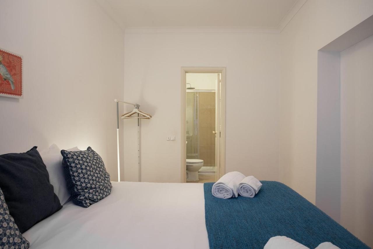 Cozy Tailor Made With A Refreshing Terrace Apartment Lisbon Luaran gambar
