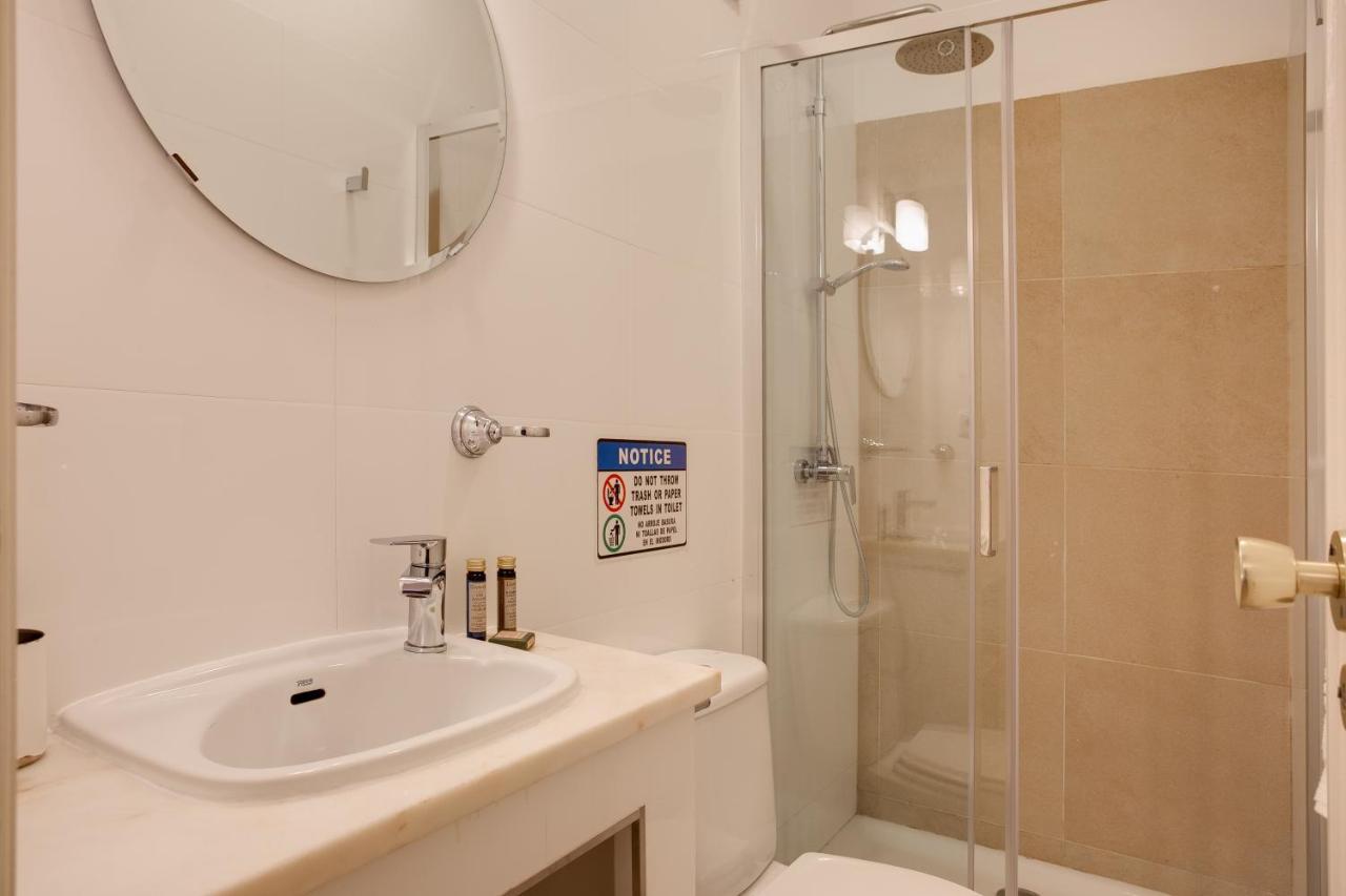 Cozy Tailor Made With A Refreshing Terrace Apartment Lisbon Luaran gambar