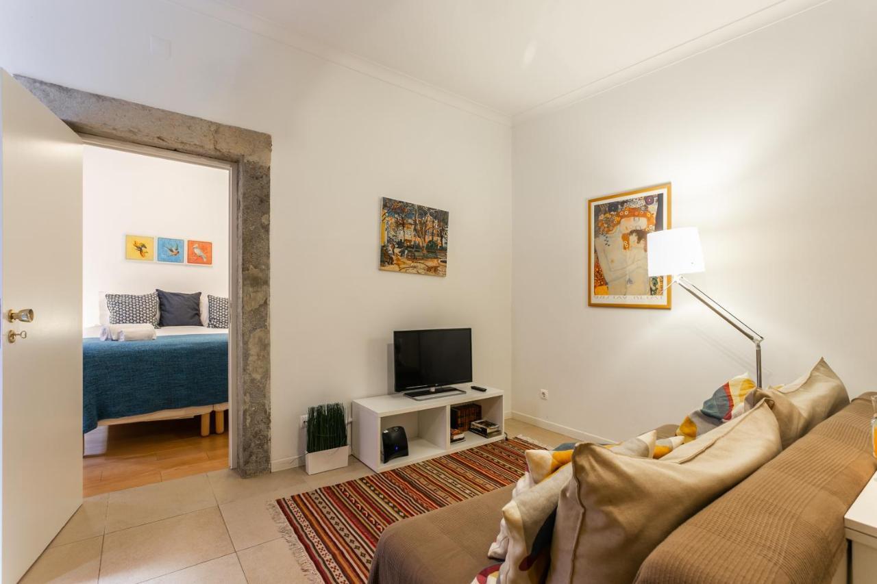 Cozy Tailor Made With A Refreshing Terrace Apartment Lisbon Luaran gambar